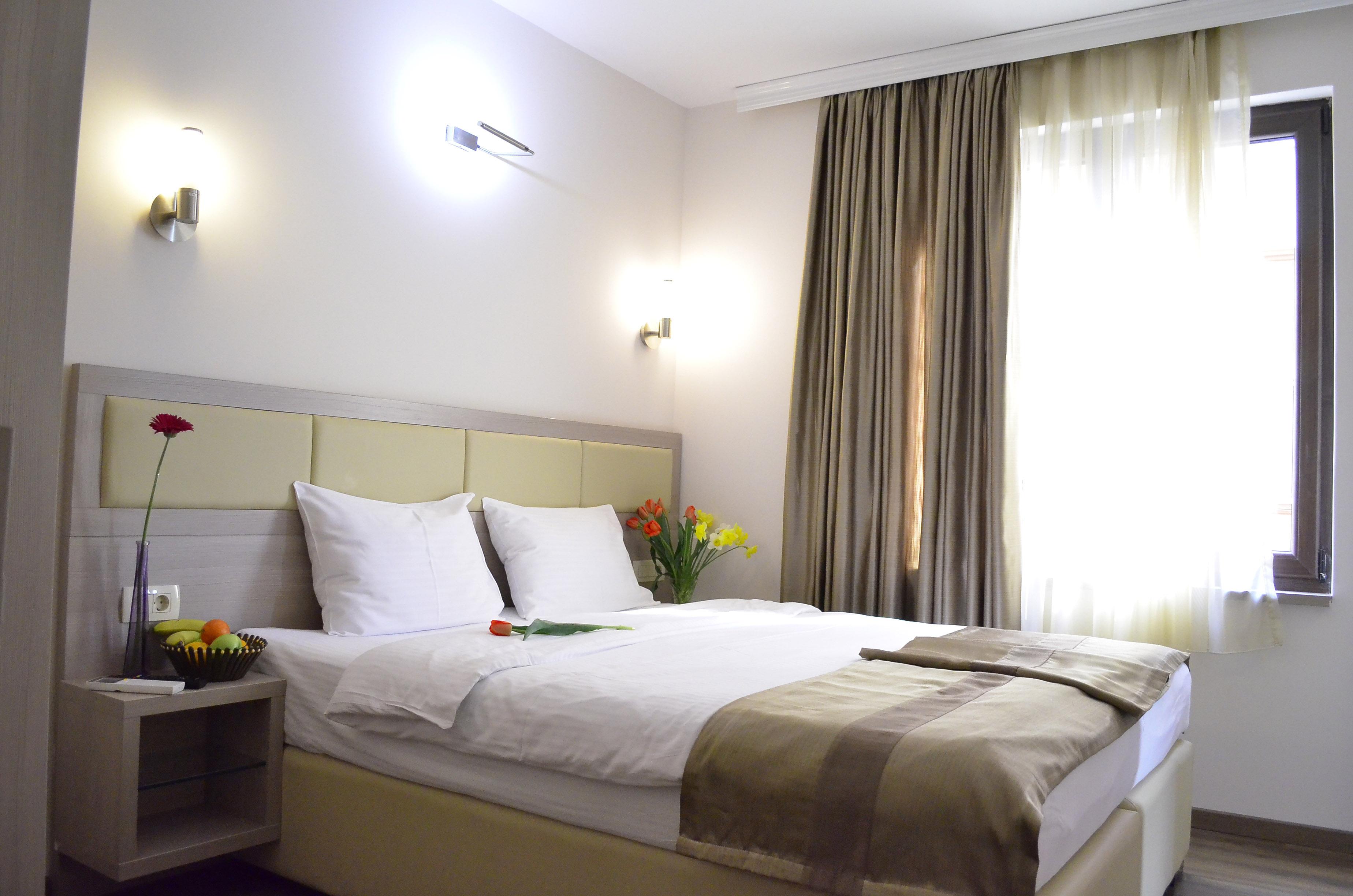 Hotel Vlaho Skopje Bagian luar foto